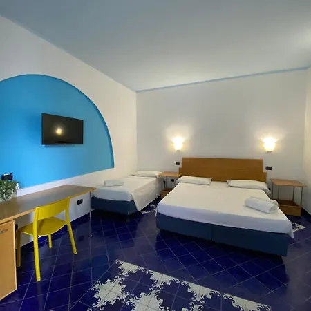 Hotel Aura