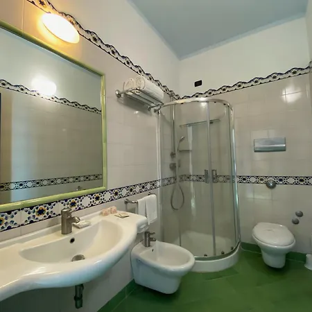 Hotel Aura 3*