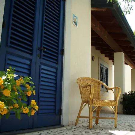 Aura Hotel Vulcano (Isola)